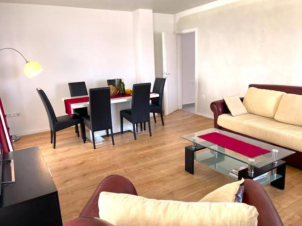 Villa Rudie With 4 Apartments Near The Sea Trogir