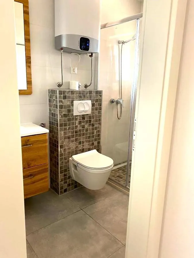 Villa Rudie With 4 Apartments Near The Sea Trogir